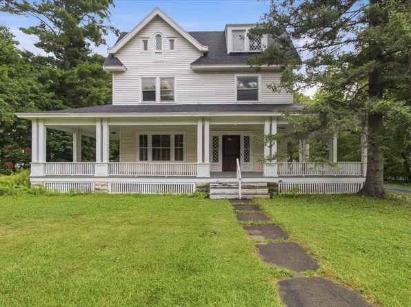 78 Bonnet Street, Manchester, VT 05255