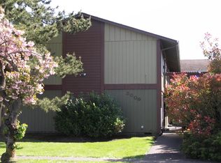 3009 Dover St APT 3, Longview, WA 98632