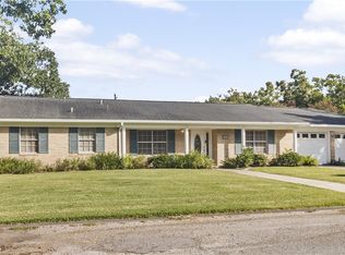 306 Ash Dr, Ganado, TX 77962