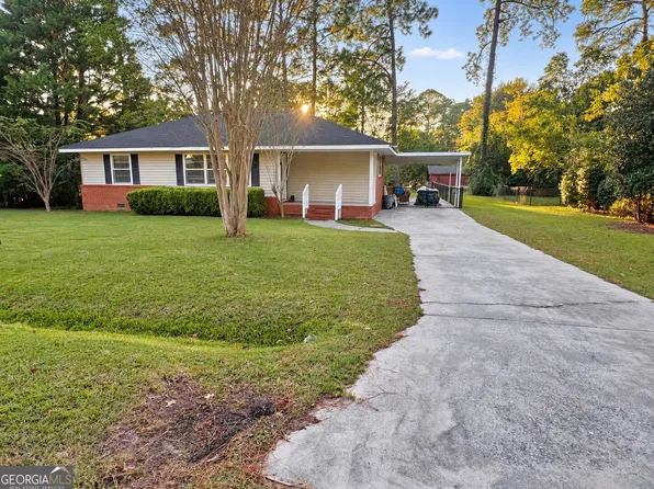 1104 Camellia Dr, Cordele, GA 31015
