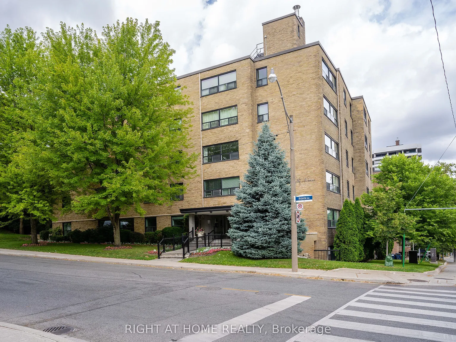 1 bed, $1,850 — Photo 1