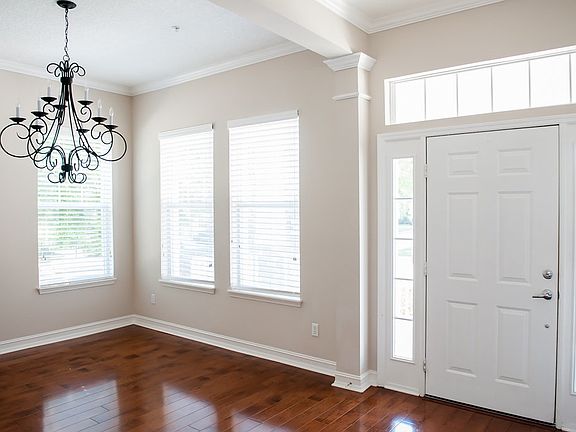 3rd image of 3795 Derran Ln