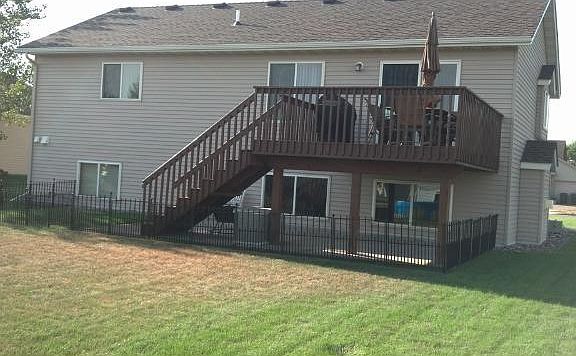 3rd image of 2327 Vermont Dr