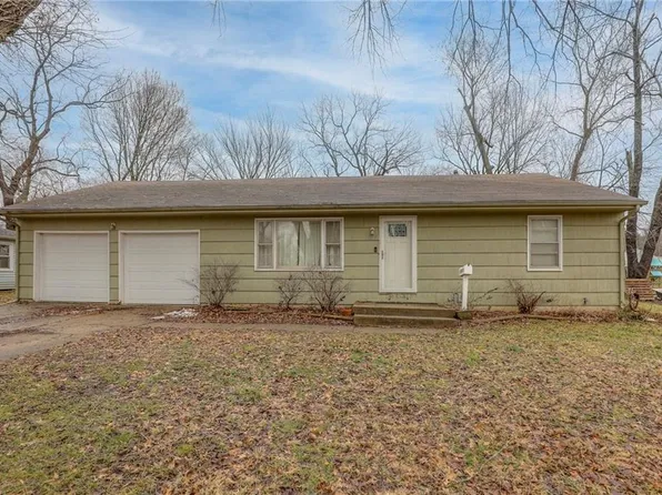 10615 Eastern Ave, Kansas City, MO 64134