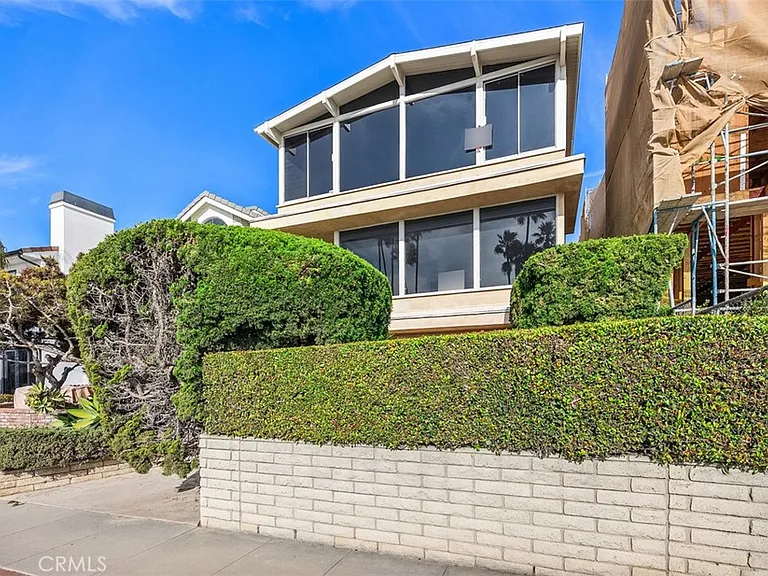 2512 Ocean Blvd #B — Photo 2
