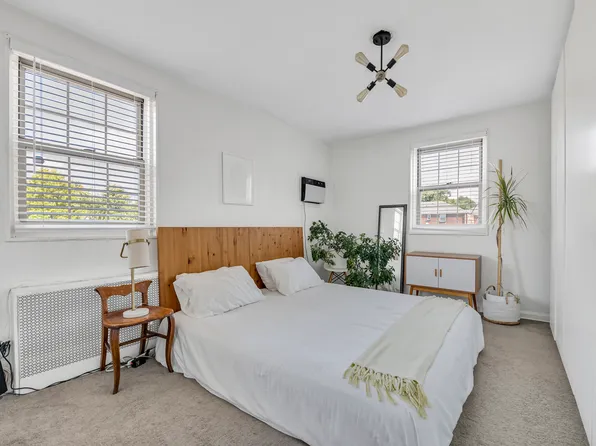 211-11 73rd Avenue image 5 of 11