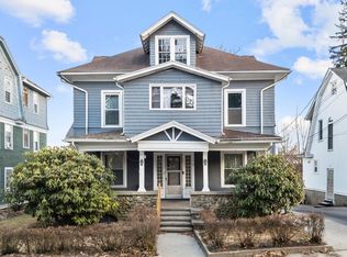 318 Pine St, Waterbury, CT 06704