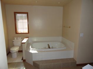 22 E Lane St, Fort Loramie, OH 45845