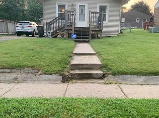 3124 Mahaska Ave, Des Moines, IA 50317