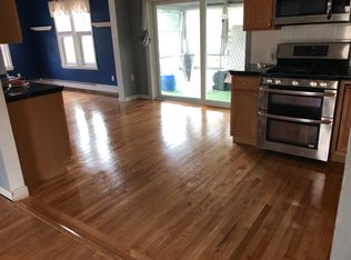 210 Orchard St, Cranston, RI 02910