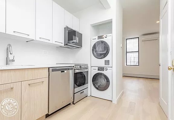 2nd image of 419 Marcus Garvey Blvd #4C