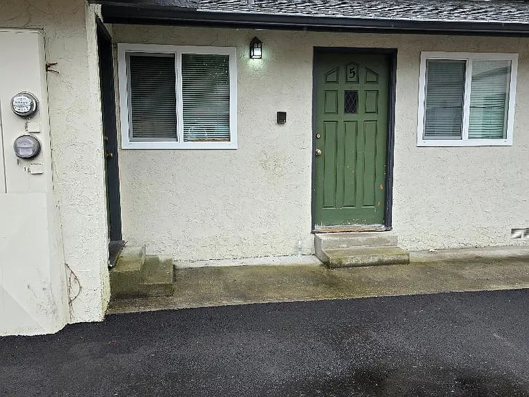 5119 81st Pl SW #5 — Photo 8