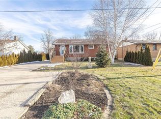 16 King Cres, Norfolk County, ON N0J1E0