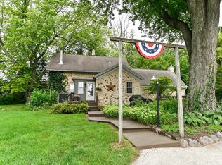 11308 Sherman Rd, Cedarburg, WI 53012