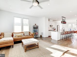 1035 Pendleton St, Alexandria, VA 22314