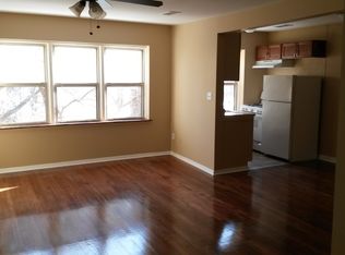 1934 W 5th Ave APT 103, Gary, IN 46404