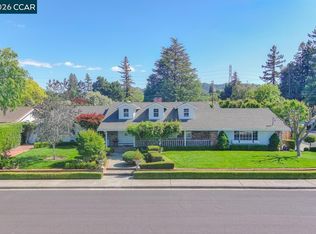 2201 Loch Ln, Walnut Creek, CA 94598
