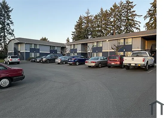 2 bed, $1,800 — Photo 1