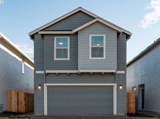 1042 N Auburn Pl, Ridgefield, WA 98642