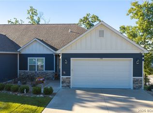588 Tuscany Dr #27B, Camdenton, MO 65020