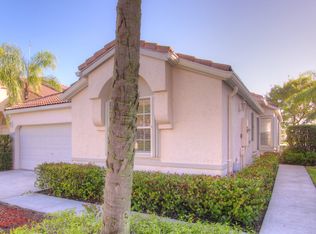 1261 NW 159th Ave, Pembroke Pines, FL 33028