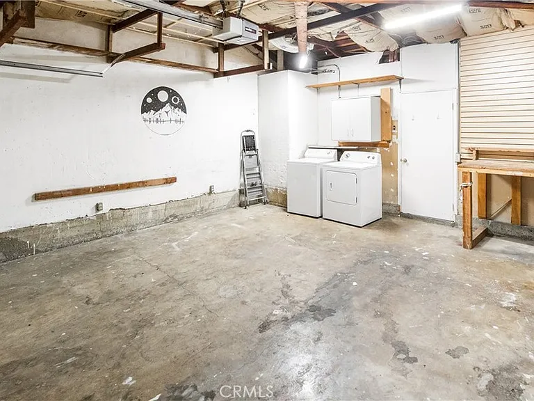 1231 E Mayfair Ave — Photo 49