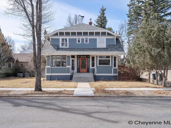 2710 Carey Ave, Cheyenne, WY 82001