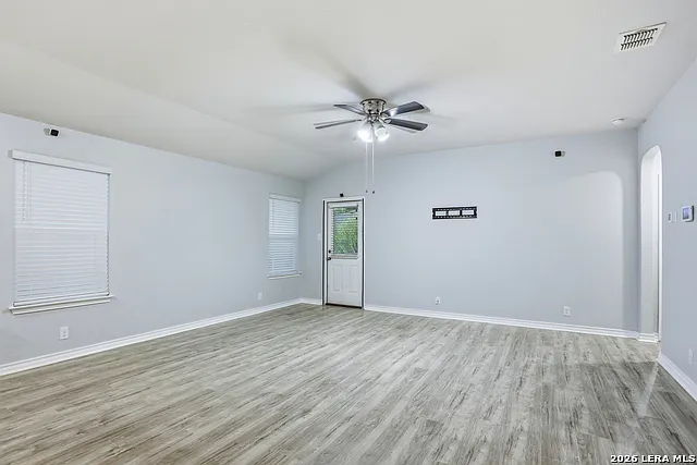 6034 Palmetto Way — Photo 8