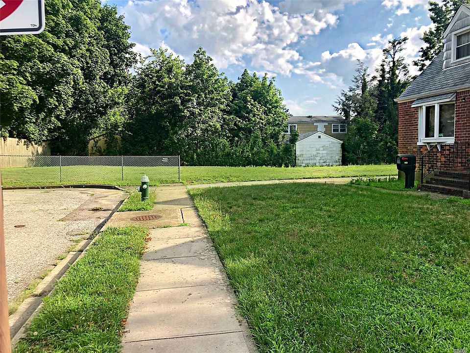 2nd image of 149 Dorchester Rd