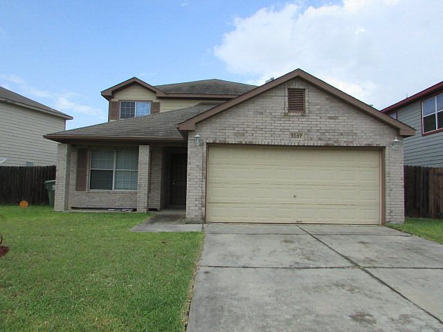 1st image of Michaelwood Dr