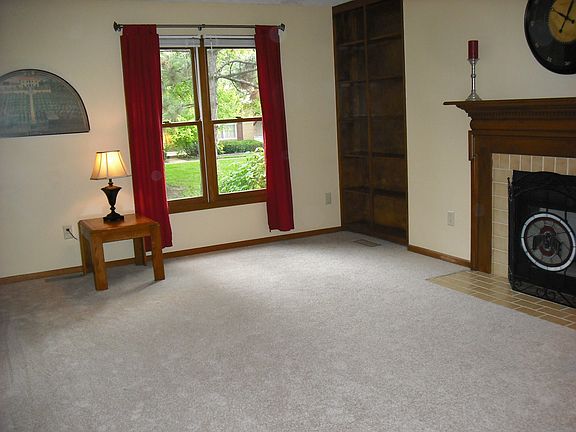 4th image of 5255 Bethel Woods Dr