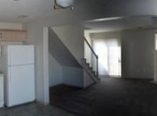 5596 NW Sunrise Meadow Ln, Lees Summit, MO 64064