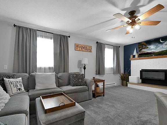 3rd image of 2512 Bryonaire Dr