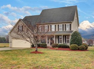 8094 Chilcutt Dr, Browns Summit, NC 27214