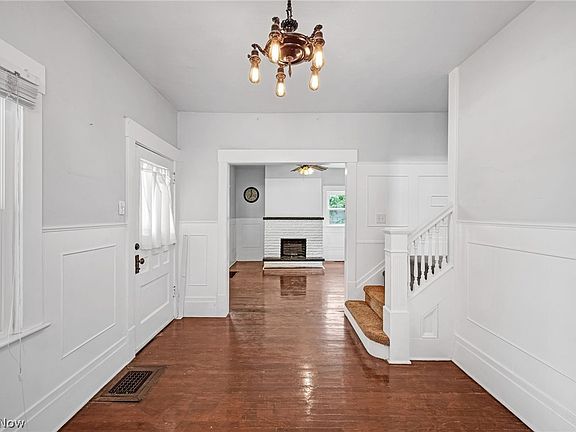 5th image of 1581 Alameda Ave