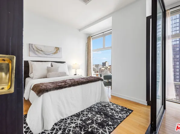 801 S Grand Ave APT 1508, Los Angeles, CA 90017