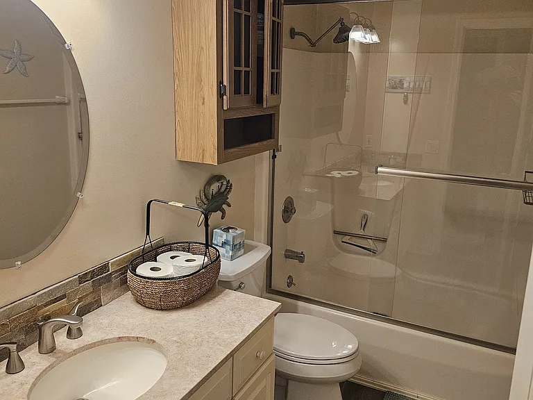 6505 Bella Vista Dr NE #302 — Photo 32