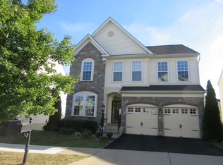 16364 Admeasure Cir, Woodbridge, VA 22191