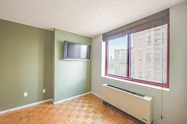 Rented by Nest Seekers International