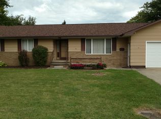 20 S Sycamore St, Jefferson, OH 44047