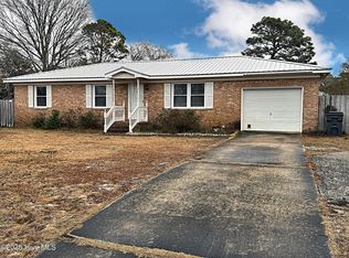 4721 Salix Dr, Wilmington, NC 28412