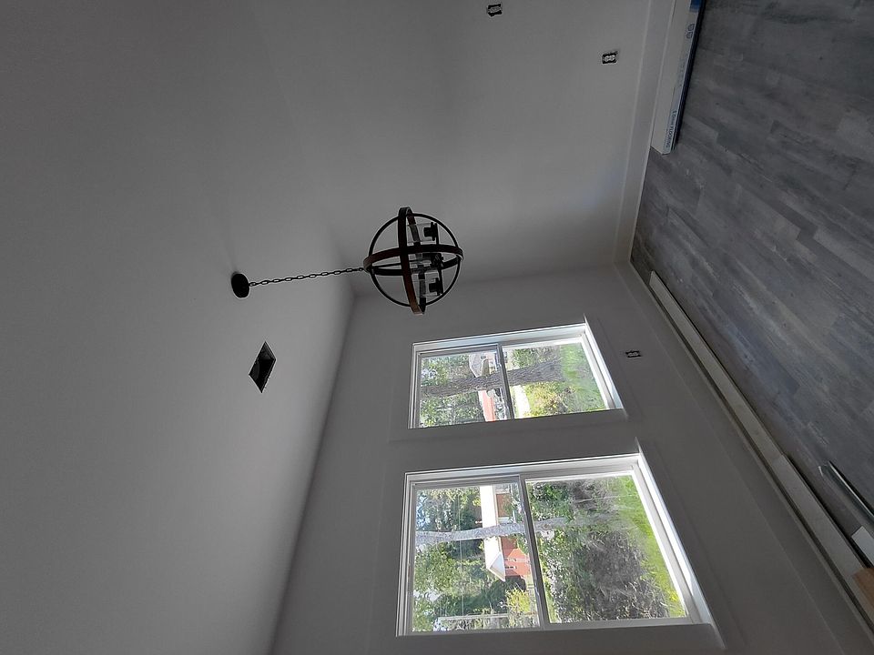 1st image of 34 Austin Dr