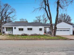 1288 SW Garfield Ave, Topeka, KS 66604