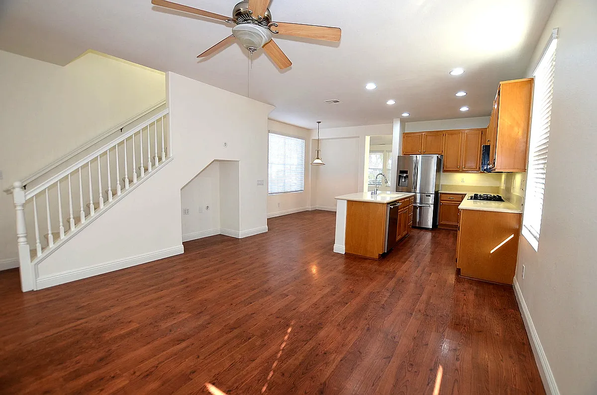 Building Photo - 1827 Sheep Ranch Loop