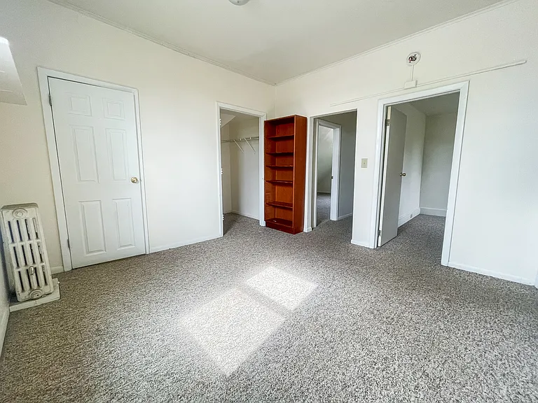 206 Maple St #4 — Photo 12
