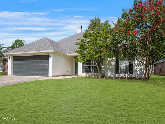 2nd image of 109 Rue Paon