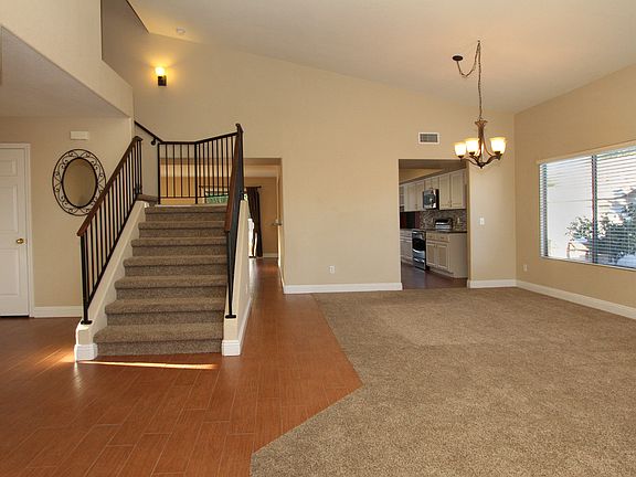 3rd image of 12851 N Genesee Dr