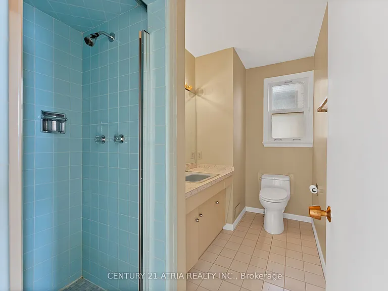 5 Hill Cres — Photo 28