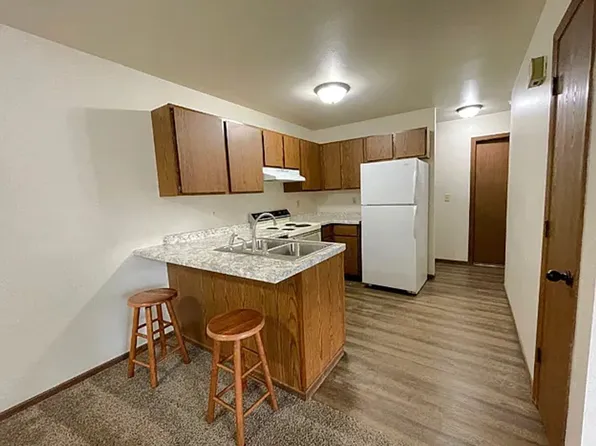 1032 Imperial Circle