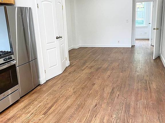 3rd image of 216 Court St #1